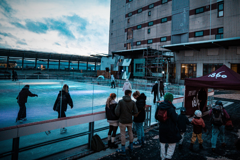 Die Eisbahn auf der Bremer Überseeinsel